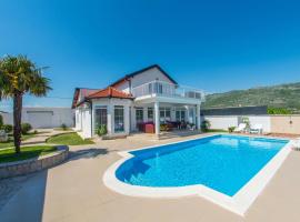 Luxury Villa Horizon, hotel Kosorban