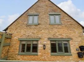 Triumph Cottage