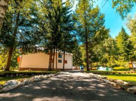 Hostel Mojan, hotel di Andrijevica