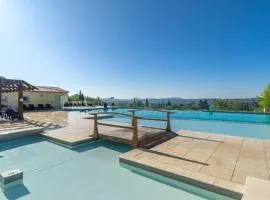 Appartement 3 pièces Climatisé dans une Résidence avec Piscine