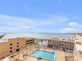 Marina Vibes apartment with pool
