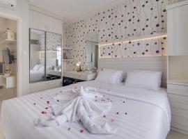1BR Parahyangan Residences W Pool, self catering accommodation in Bandung