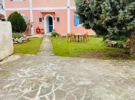 Villa Lili