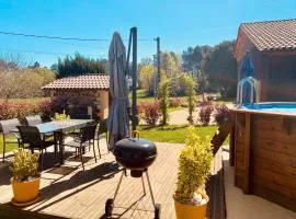 3-Star Tourism Rated Holiday Home with Air Con and Private Heated Pool - 45 Mins from Sarlat