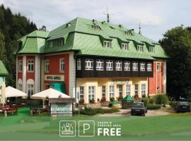 Hotel Hořec, hotel di Pec pod Sněžkou