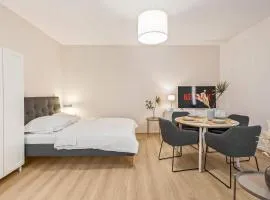 guest favorite quite retreat walk to center