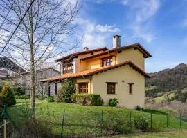 Casa Mariella en Linares, Ribadesella