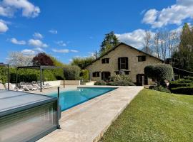 Acabanes - Luxury Dordogne Villa, Hotel in Thénac