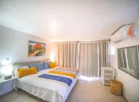 Central 1BR APT - 1 minute Walking from Rumba