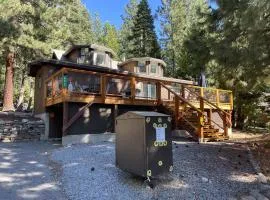 Walking Distance To The Lake And Beach!