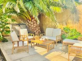 The Palms at No10 - Spacious and Family Friendly