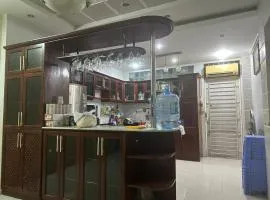 Lynn's House