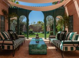 Luxurious Villa with private pool - Kasbah Conti, ξενοδοχείο στο Μαρακές
