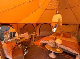 Witte Merel Glamping, Hotel in Beringen