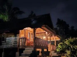 Sunset Bungalow Tetebatu
