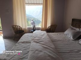 Kedar-Kashi Resorts and Resturant, hotel v destinaci Phata