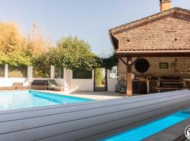 May, hotel a Pompertuzat