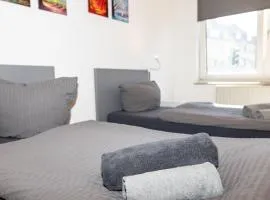CosyHomes24 - Centrally with balcony and parking space - GE09a