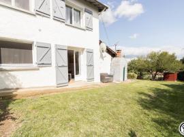 Vacances garonne toulouse, Hotel in Saubens