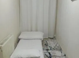 Alo Hostel