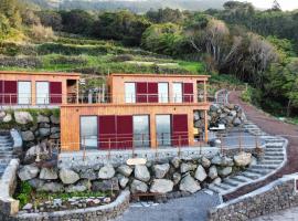 Recanto Terra Alta, beach hotel in S&atilde;o Roque do Pico