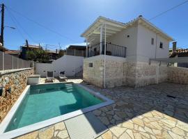 Buonora D'oro Villa, hotel v destinaci Tsoukalades