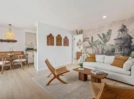 Seaside and Newly Renovated