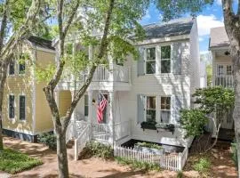 Haile Village Hideaway 3 Beds with Crib and Hot Tub Near UF