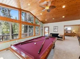 Artisan Chalet: Pet Friendly Deluxe Kitchen Games