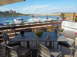 Cozi 2BD Apartment with Sea View in the Old Town of Sozopol