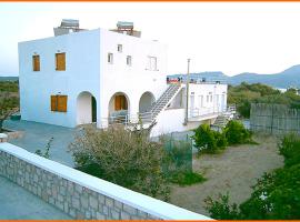 Iremia Rooms, guest house in Adamas