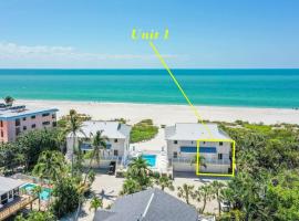 Secluded gulf-front retreat with stunning ocean views - Sanibel Island GB#1, hotel i Ybel