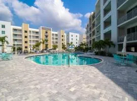 1 BR Condo Downtown Sarasota - Close To Beaches