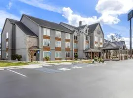 Country Inn & Suites by Radisson, Savannah I-95 North, GA