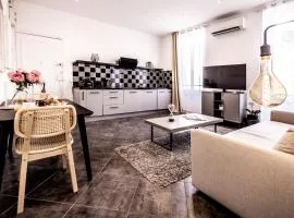 Smart Monaco Holiday, 6 Pax, Bnb Rickeys