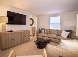 Charming Manasota Key duplex with beach access
