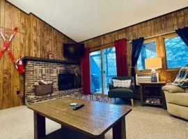 Cozy Ski Lodge Condo I Alpen Villas at Powderhorn Mountain