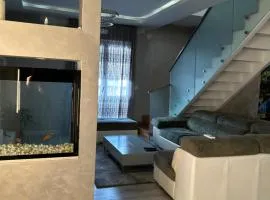 HENRI'S APARTAMENT