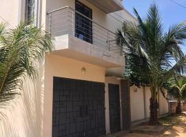 Dialibatou IMMO, hotel v destinaci Mbour