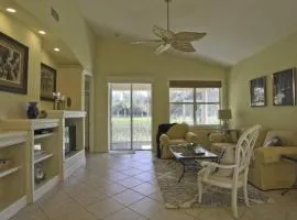 Spacious 3BR home located in Tara Preserve with screened patio - Skippin Stones
