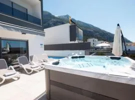 Sunny Lux Villa 2 in Makarska by Villas Guide