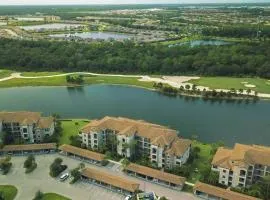 Exclusive 2 BR Lakefront Condo in Lakewood National