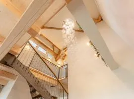 Exklusive Galeriewohnung mit Kamin, Whirlwanne & Fasssauna - Hexenburg bei Dresden
