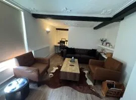 Rustic Elegance Town Centre Flat