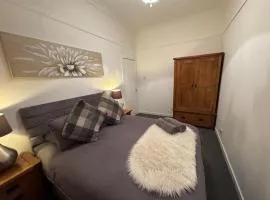 Hillhead Apartment