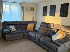 Modern and Cozy 1 bedroom apartment