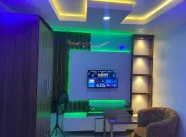 Cee&Tee SM 2BEDROOM FLAT - 2beds 247 Electricity