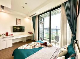Beauty Studio Quick Access To The Airport, Peaceful Place And Highend Facilities, golfový hotel v destinaci Kon Rung (1)