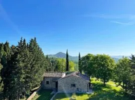 Cottage with swimming pool
