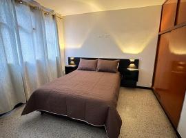 Apartamentos FM Calle 4, hotel v destinaci Líbano